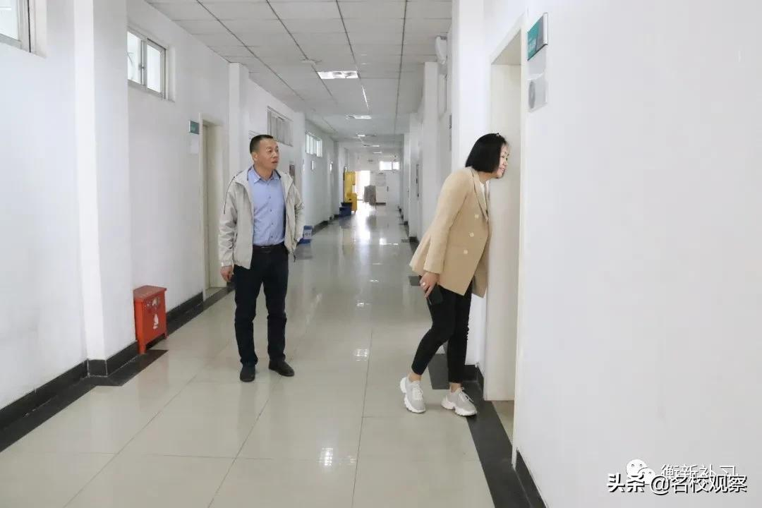 桑德兰大学中国华东联合办公室董事长谢俊林到成都衡新考察交流