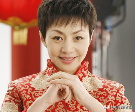 看了华晨宇在这个综艺的表现后，你就会发现，宋丹丹对他帮助很大