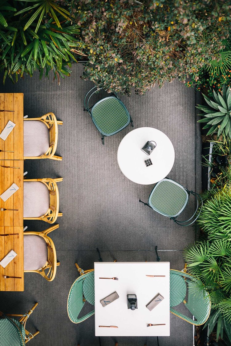 合肥主题餐厅装修 清新自然的风格 带你走进东南亚的丛林