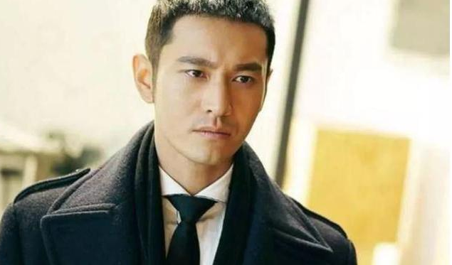 从万人爱到"滚出娱乐圈"的黄晓明，154万