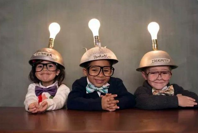 哈佛大学：右脑发达的孩子通常有这三个特征，是个学习的好苗子