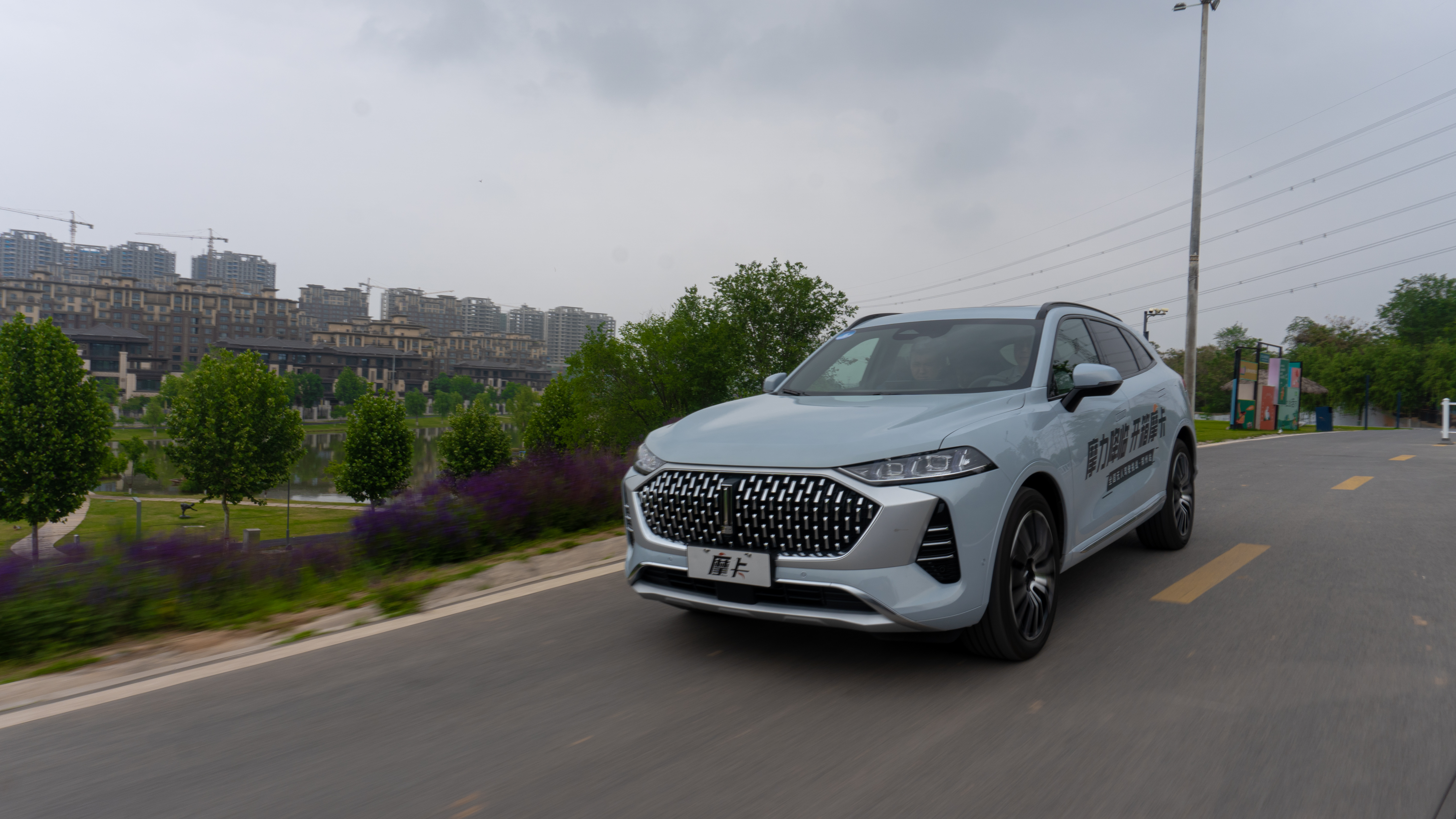 wey摩卡:我不是汽车,我是汽车人_太平洋号