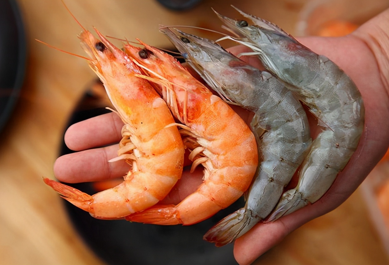買大蝦，記住3個技巧，挑到的蝦個個質量好，鮮味足營養流失少