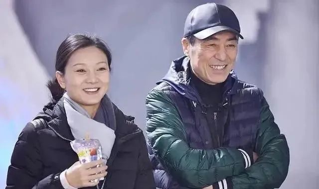 19歲輟學(xué)給張藝謀生3個(gè)娃、隱忍10年拿到結(jié)婚證，陳婷真的太狠了