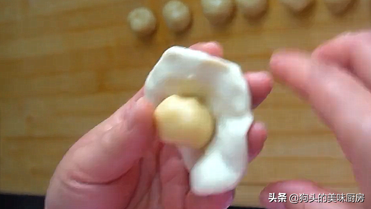 吃了20多年的红薯，第一次知道这种吃法，外酥里糯，咬一口酥掉渣
