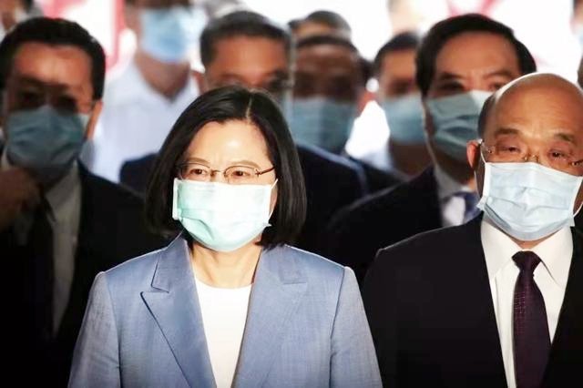 老“台独”施明德慌了，要蔡英文宣誓与台湾共存亡，他发现了啥？