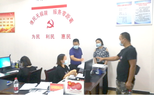 沅陵人大：积极助力村、社区疫情防控工作