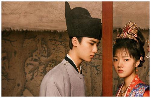 怀吉人设崩塌？边程直播狂怼任敏被批没教养，