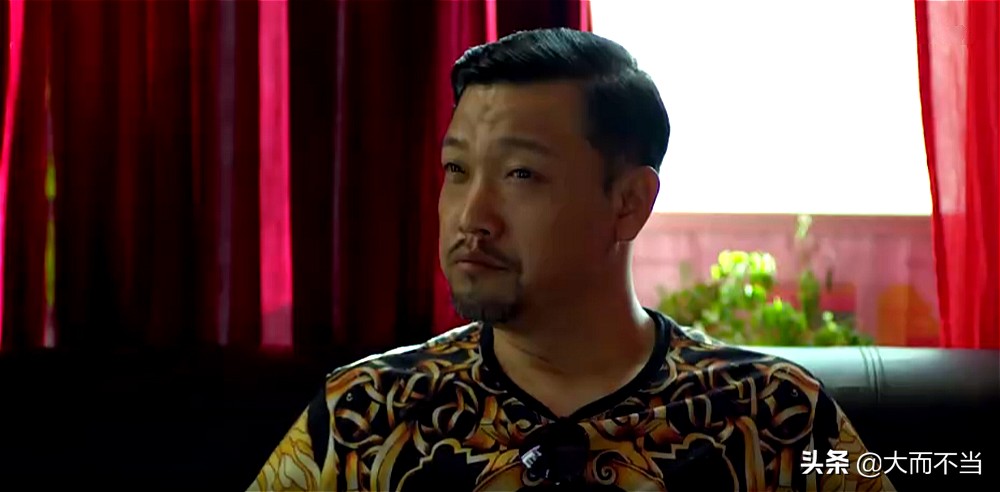 一手好牌打得稀烂！昔日《欢乐喜剧人》总冠军，今混迹烂片跑龙套