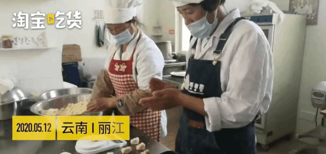 幼儿园临时转行卖烧烤自救，结果生意火爆…网