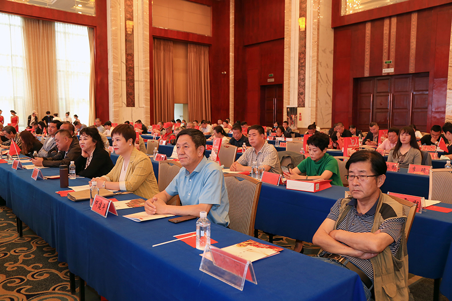 thhS<a href=http://m.jitongbianyaqi.com/news/ target=_blank class=infotextkey>C</a>Ժmݳ ĞԺL