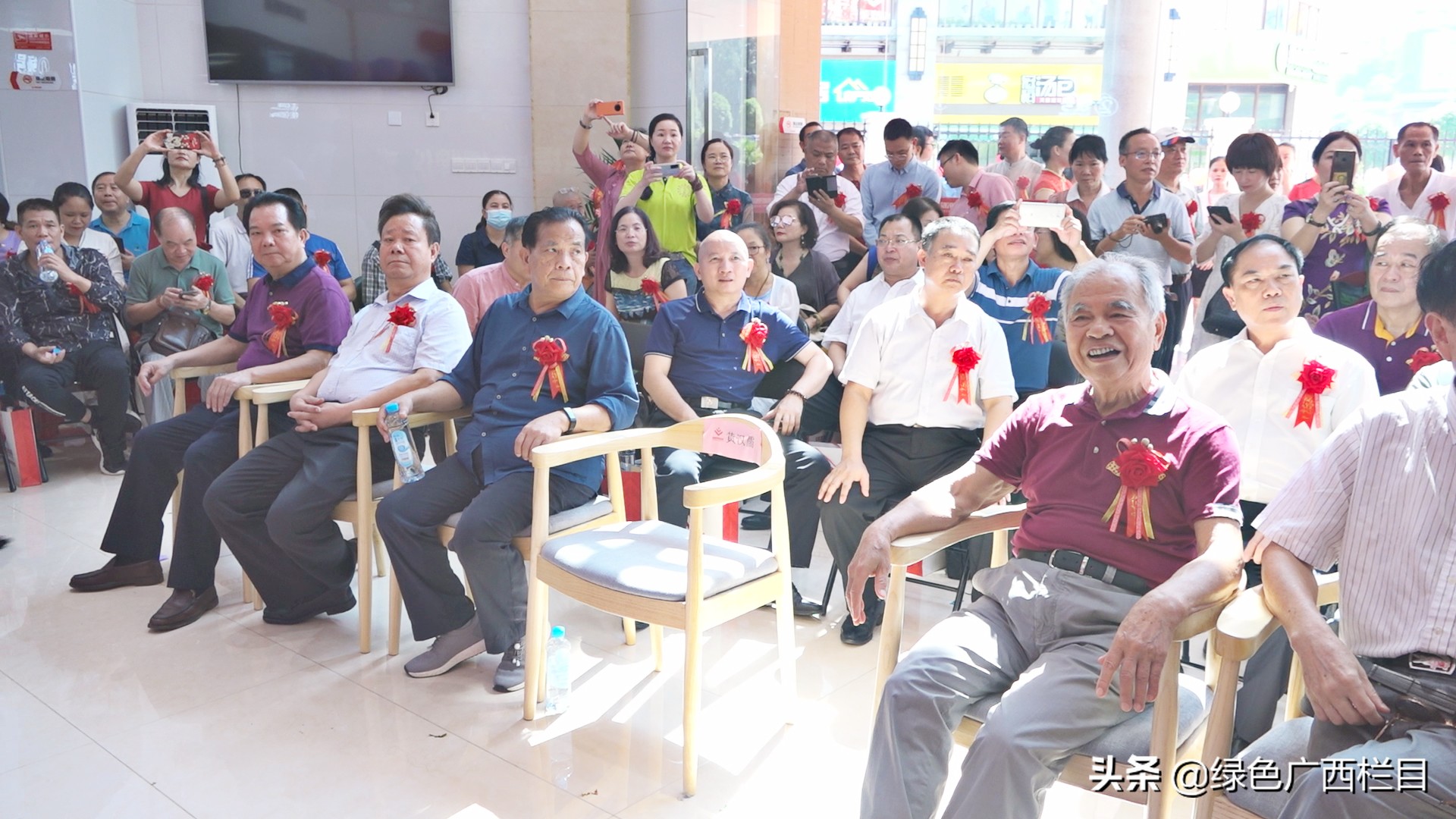 南宁骆越民族医院揭牌成立揭开骆越医药遗产神秘面纱