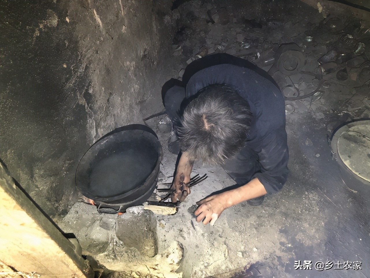 民俗|正月初四民俗扔穷接福吃折箩家家户户拜马王 折箩是啥？