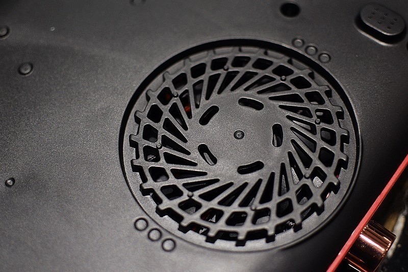 嗨吃嗨聚 一盘掌控 URBAN SPLASH多功能聚嗨盘料理锅