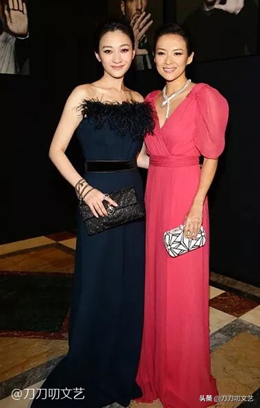 与温碧霞王丽坤同走红毯，李小冉“秒杀”，谁