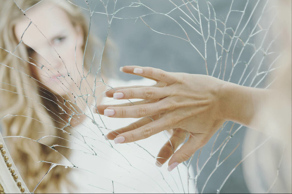 深圳流浪女子拒絕幫助、拒絕工作？心理學家：不成熟型人格障礙