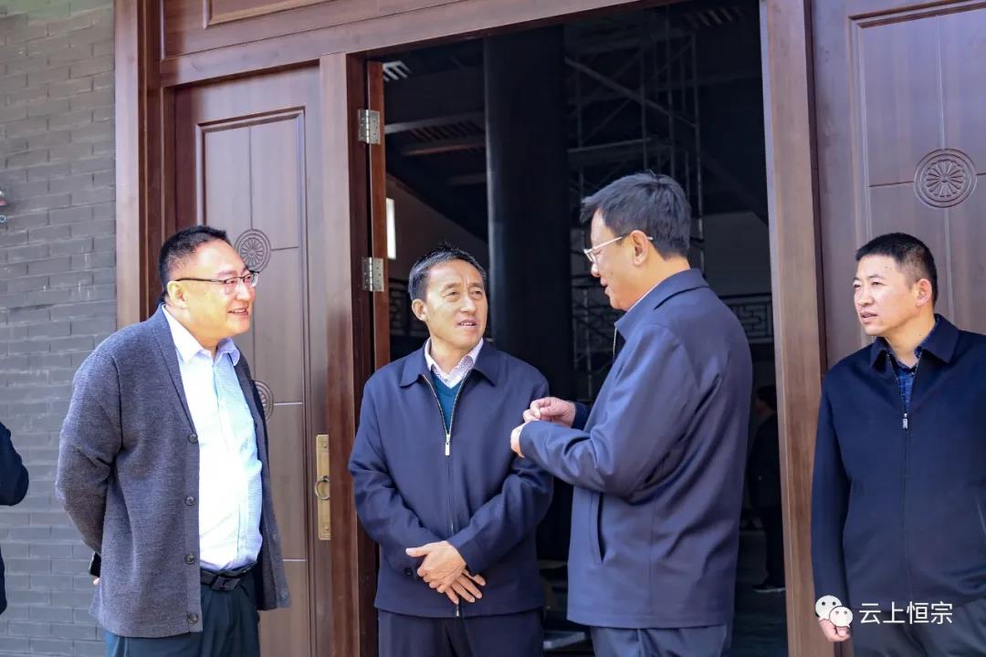 大同市副市长郝献民考察恒宗集团北方医药有限公司新型GMP工厂