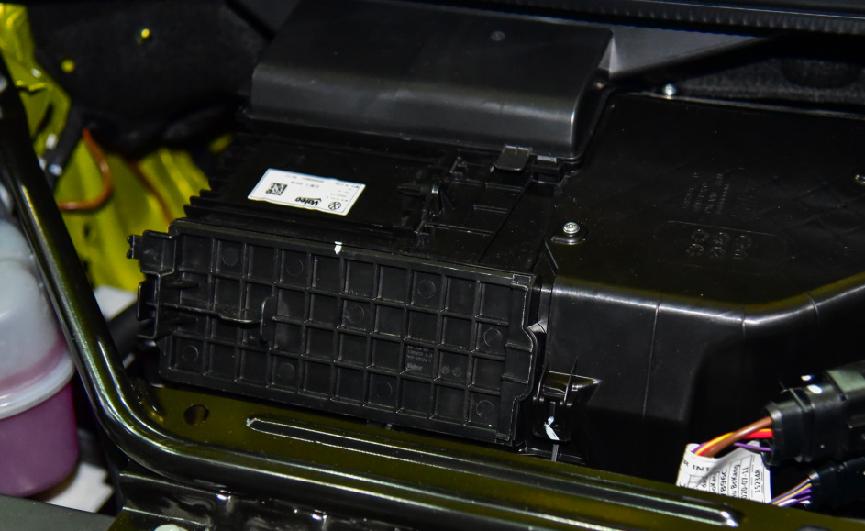 Highstrength steel body + six airbags, ID.4 the first four