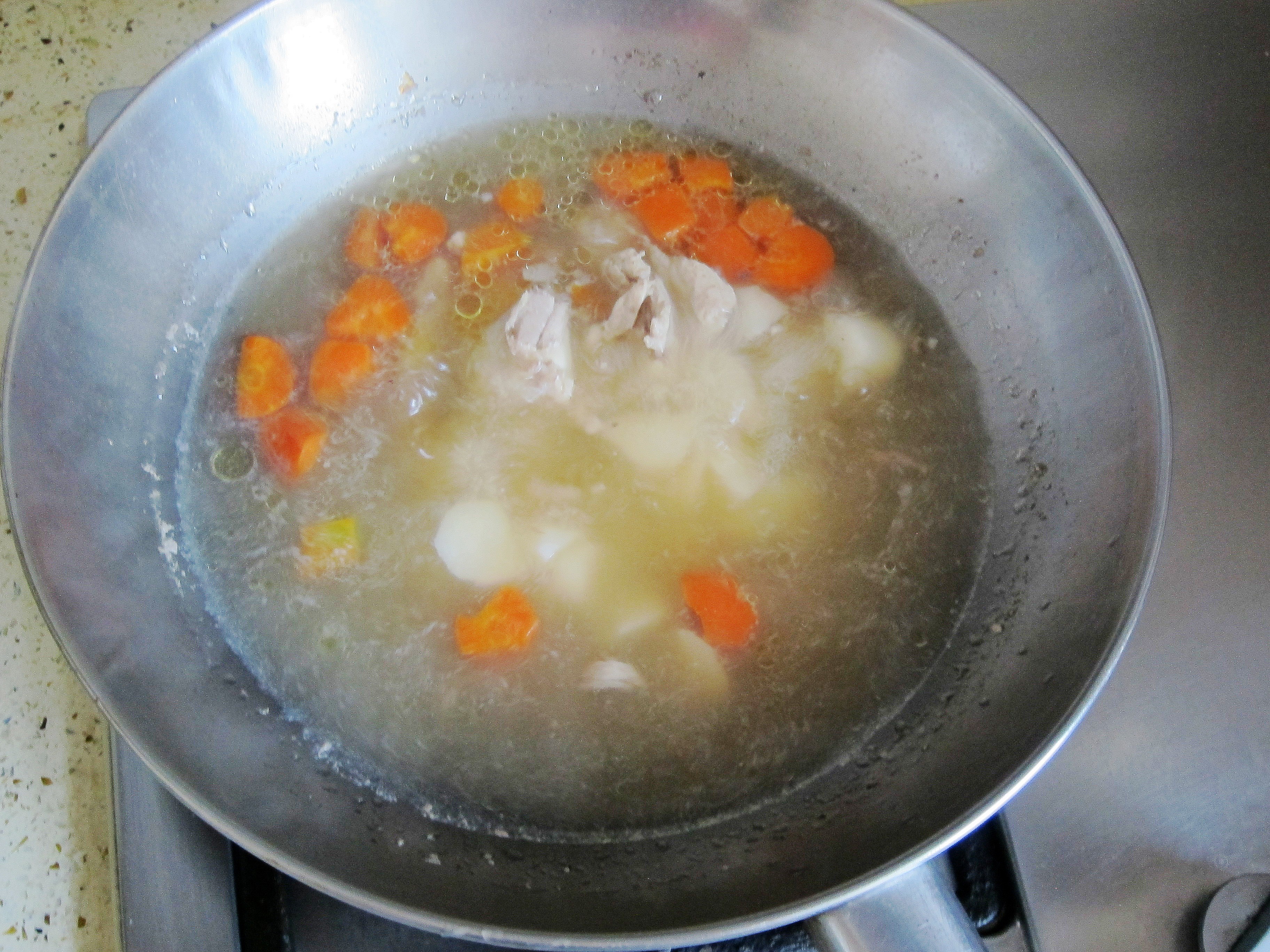 天冷，多吃这汤，低脂高蛋白，营养好吃能御寒，味鲜又清淡