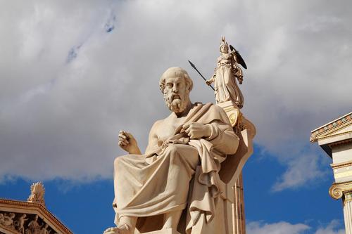 尼赫鲁和蒙巴顿夫人一见钟情，两人常常约会，