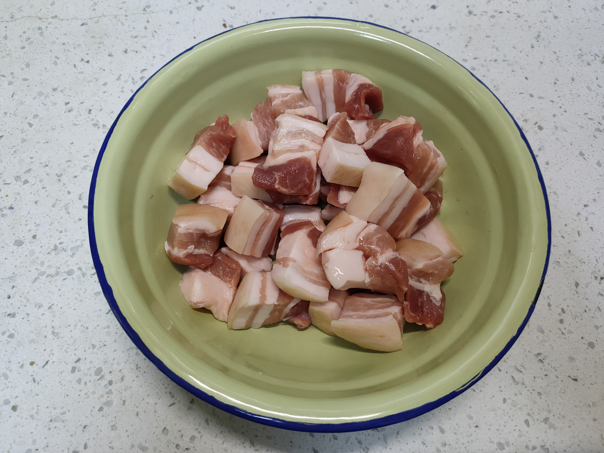紅燒肉，記住“2不放2竅門”，肉香十足、軟糯入味，不柴不油膩