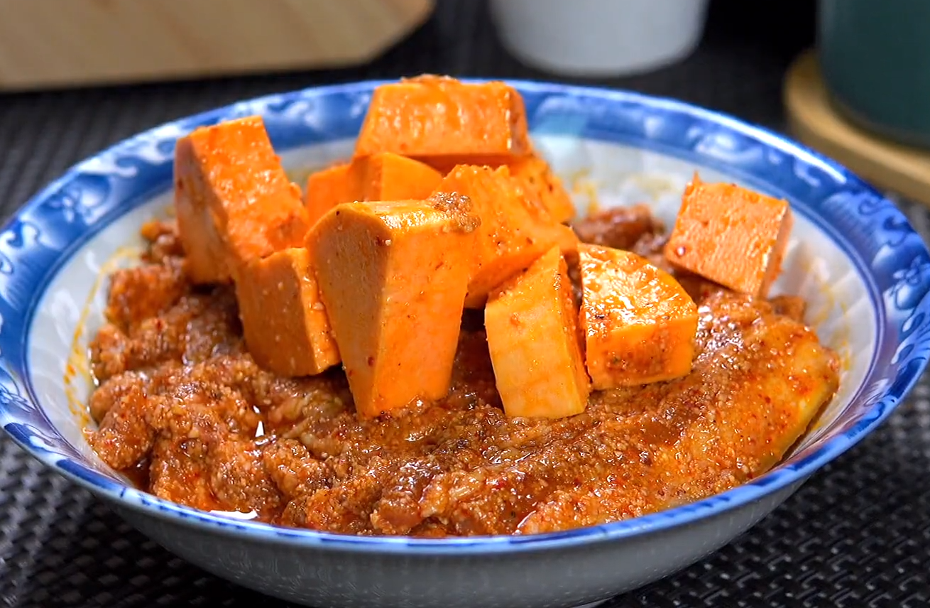 五花肉別只會紅燒了，教你這樣做，軟糯清香，好吃不膩，超解饞