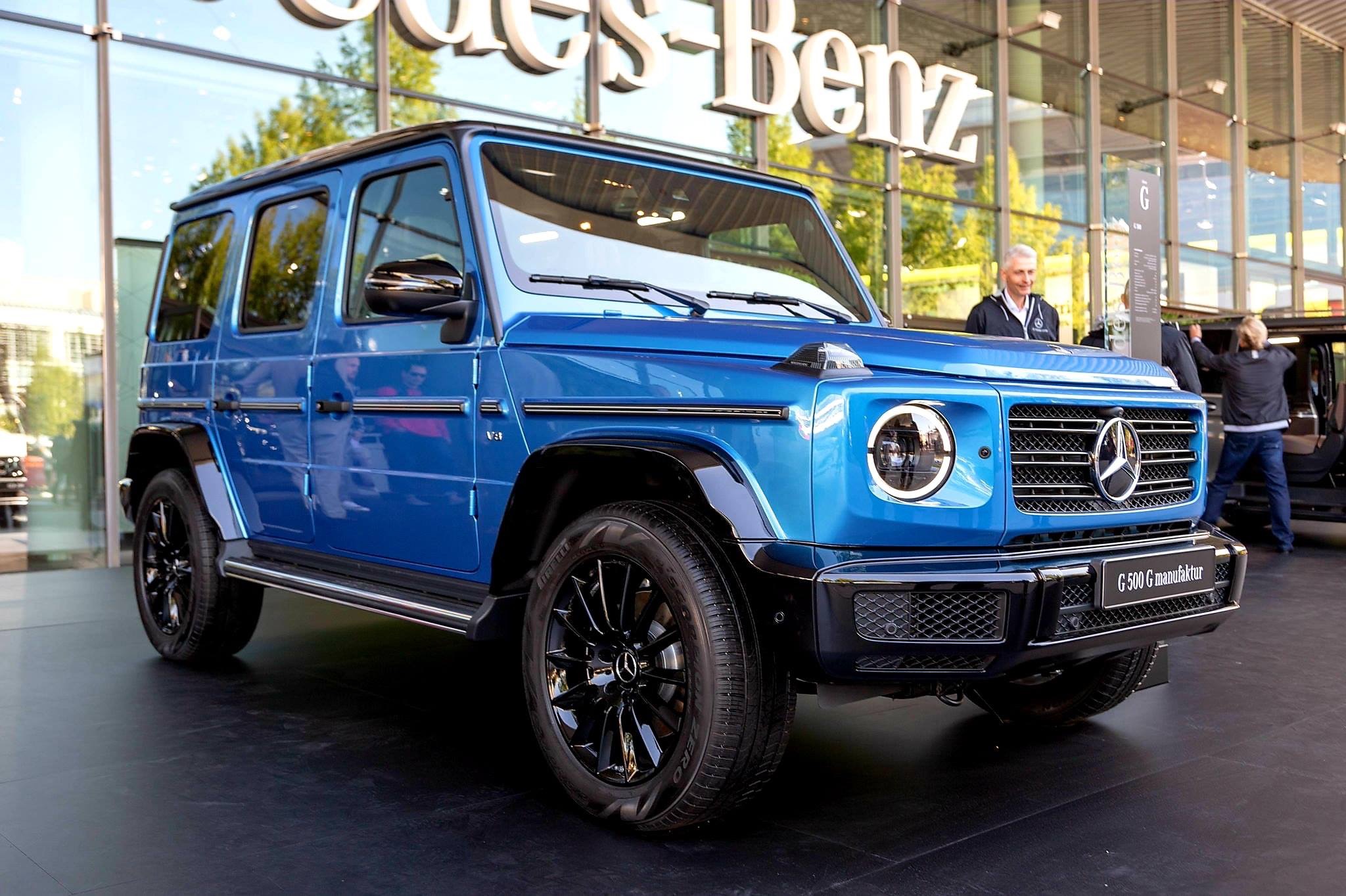 新款奔驰g500实拍1588万起售需加价等车20款