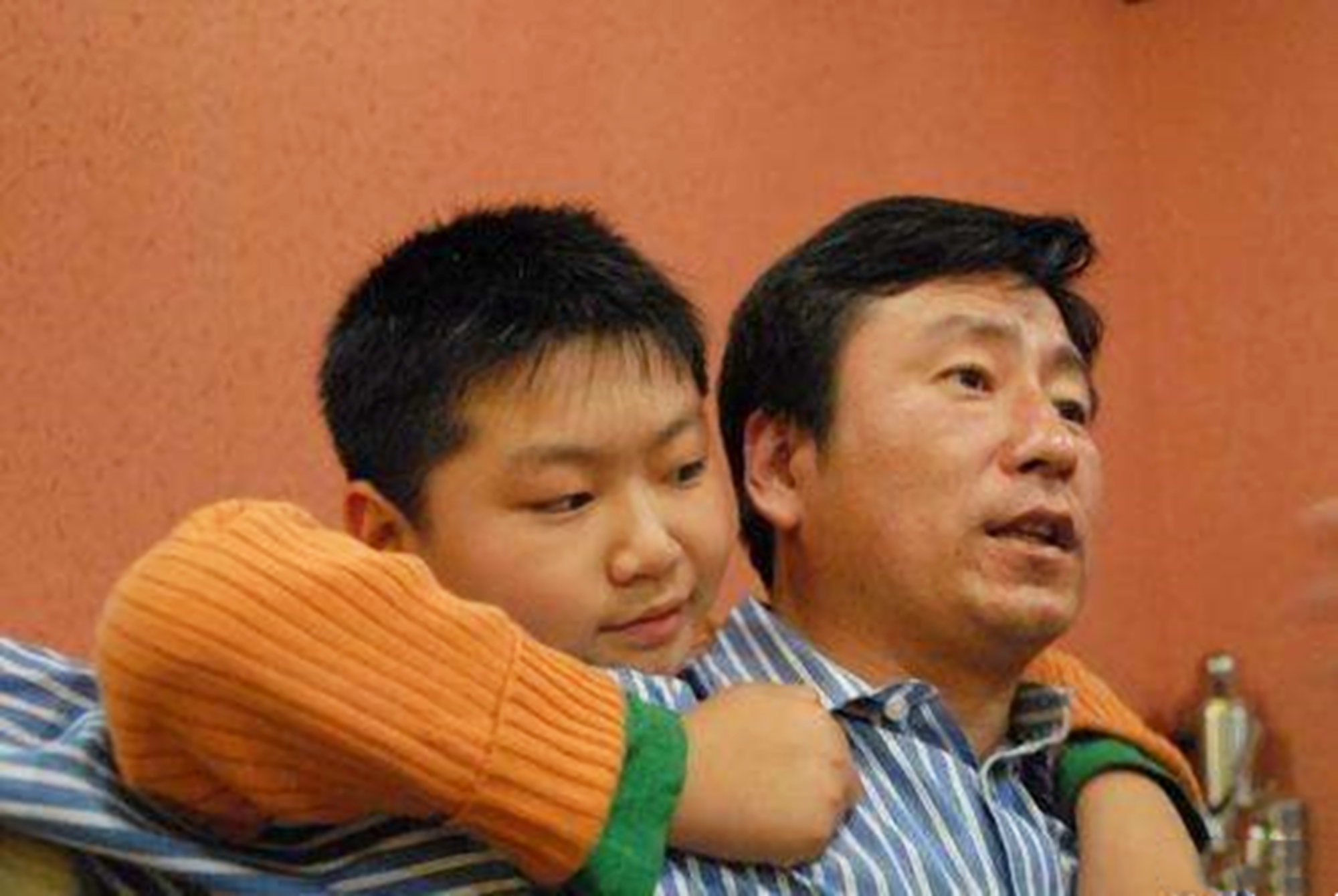 “惯子如害子”，央视名嘴白岩松：孩子多吃这三种苦才会有出息