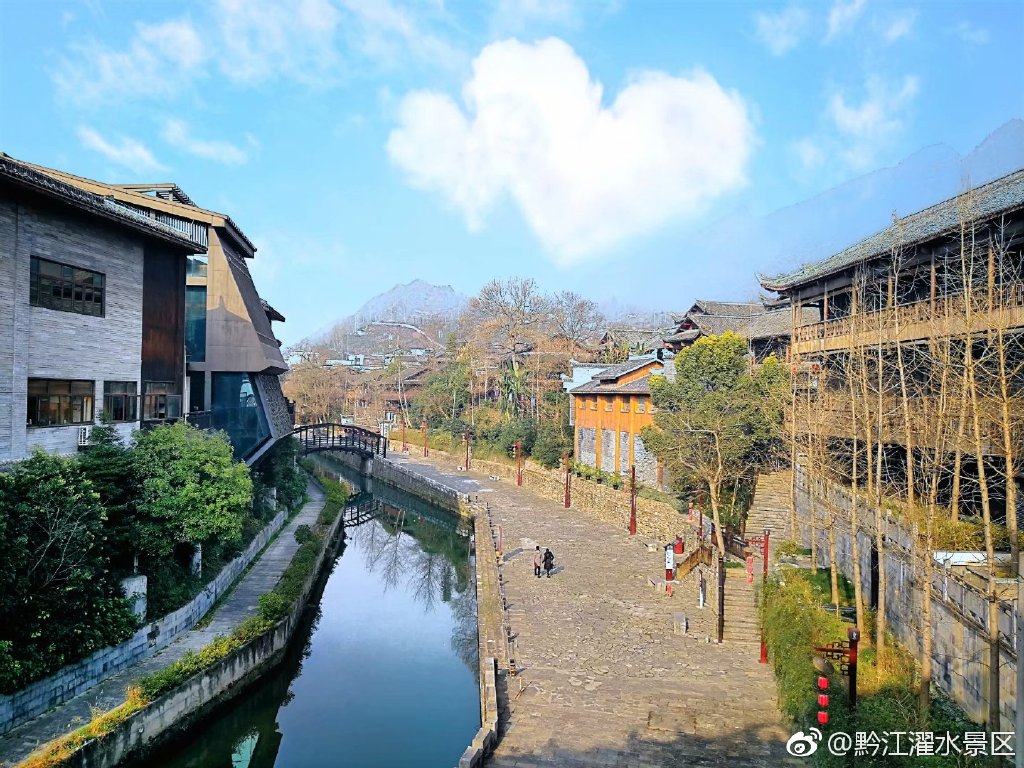 2020年度回顾：重庆老年卡改革，曾家岩大桥通车，李子坝换新