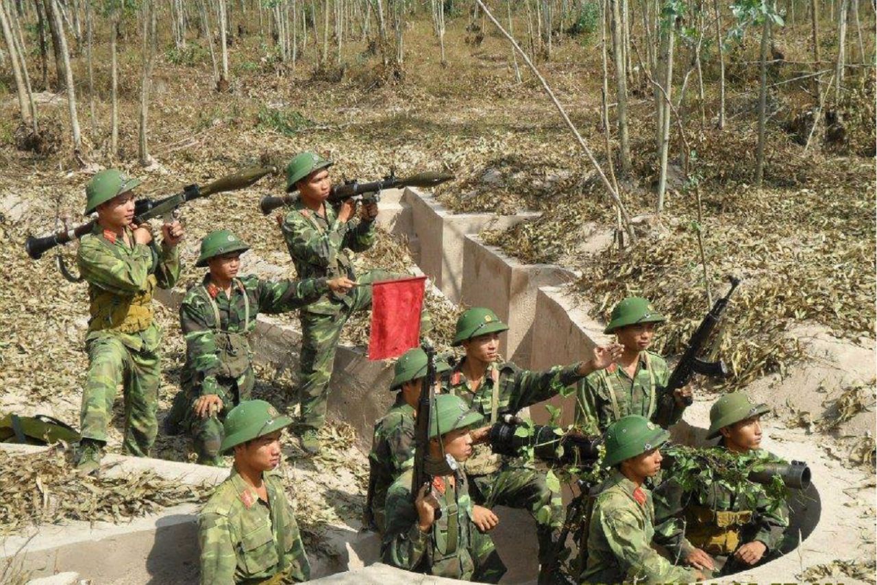 为何当初的越南敢和三国同时开战，还敢跨国作