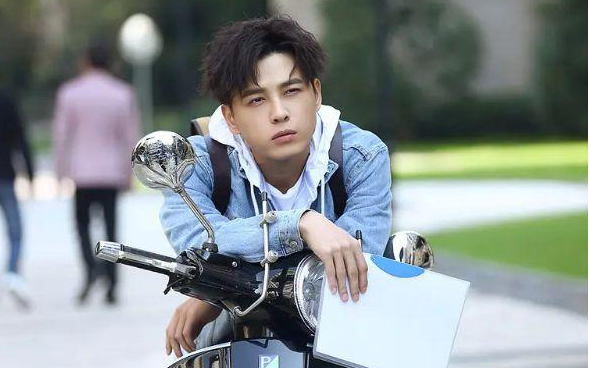 《正青春》剧终：吴谨言压番殷桃，演技却撑不