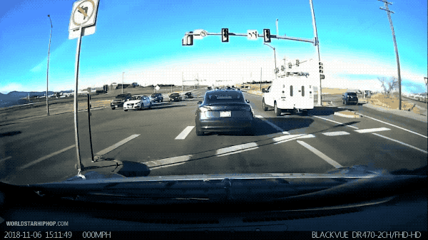 太突然！特斯拉又举起了“屠刀”