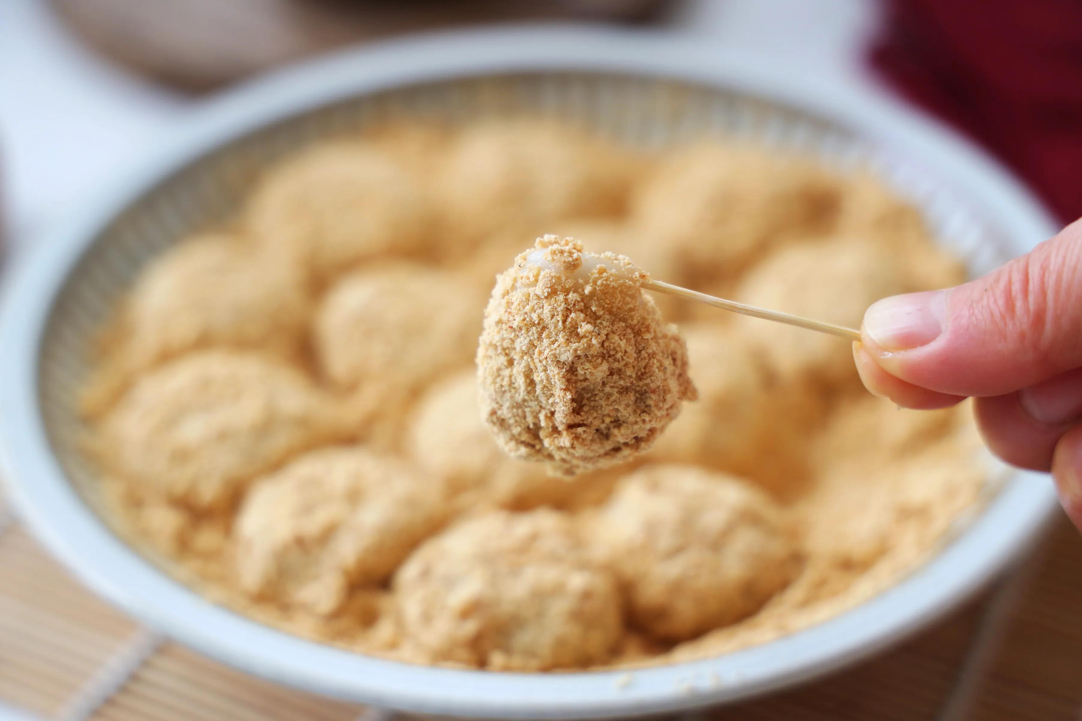 湯圓別直接煮著吃了，多加一步，好吃不甜膩，堪比街邊小吃，香！