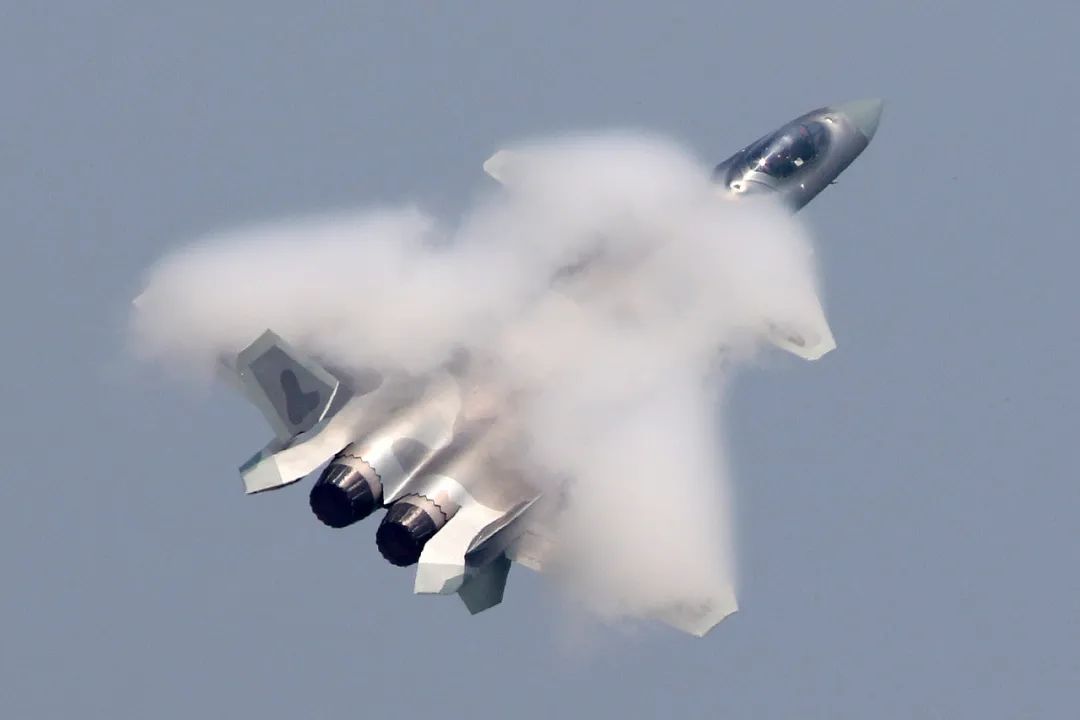 �麣��չ�����������Ʒ����϶����ף��й�10���������100�귢չ