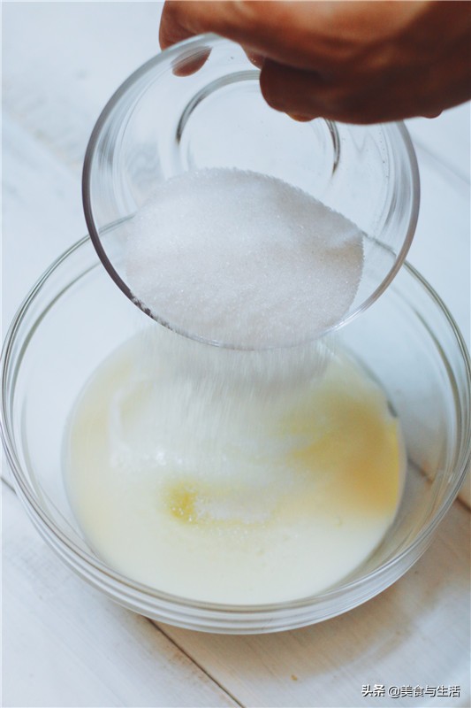 The heart of the taste that wipe tea is too soft cake, need not dismiss butter and egg, agitate a few can do