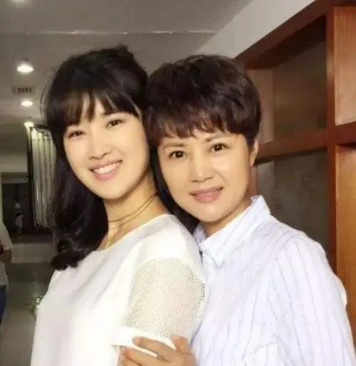 “最美苏麻喇姑”茹萍：从上官婉儿到富察夫人，二婚终获幸福