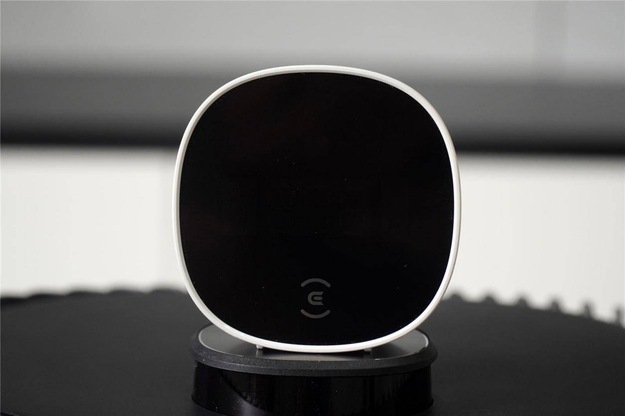 有“鼻子”有“腿”的空气净化机器人，科沃斯沁宝AIRBOT Ava值得买吗