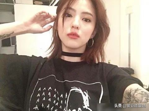 刺青、抽烟照流出后她的首次正面回应被网友大赞