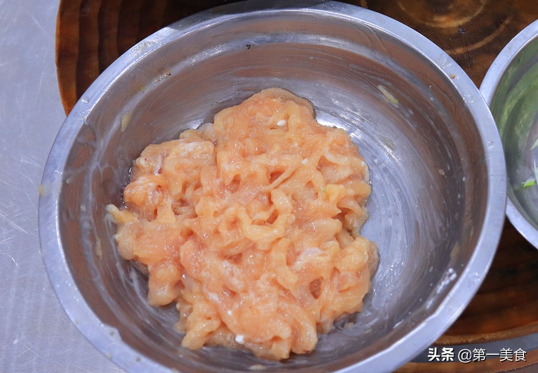 图片[3]-【鸡肉金针菇汤】做法步骤图 清淡少油 味道鲜-起舞食谱网