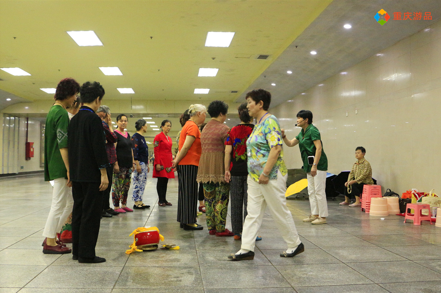 来重庆旅游该穿什么？一年四季随机播放，短袖和羽绒服都得带上