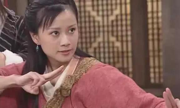 Ni rainbow clean because " sexy underwear " old and compunctious, suffer pa Mom cold shoulder, lack self-confidence badly for a time