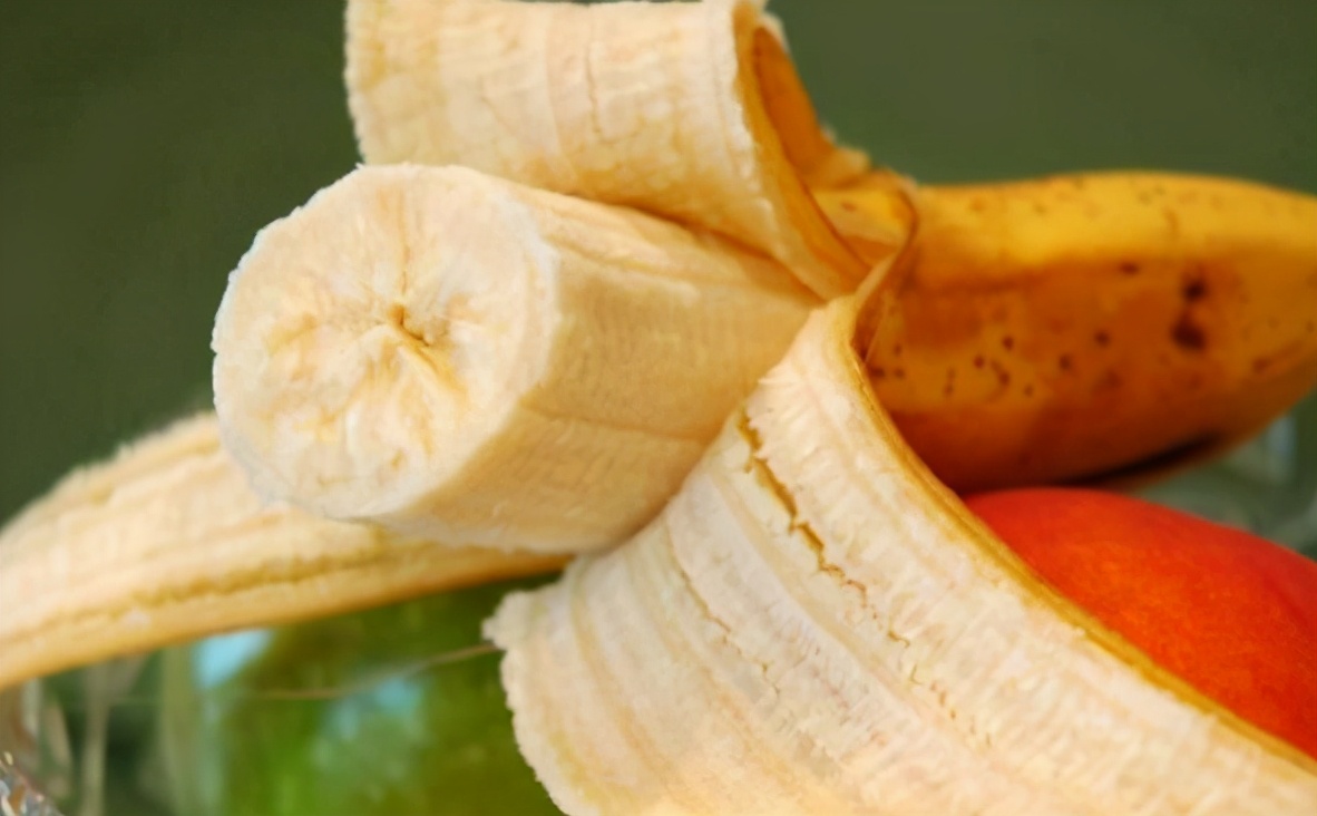 图片[3]-挑香蕉技巧 “金黄”好还“长黑点”好-起舞食谱网