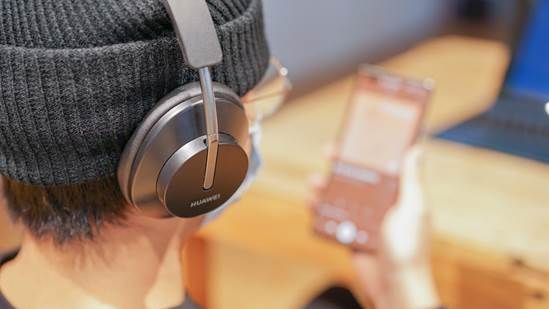 华为FreeBuds Studio全新体验：音频也能全场景