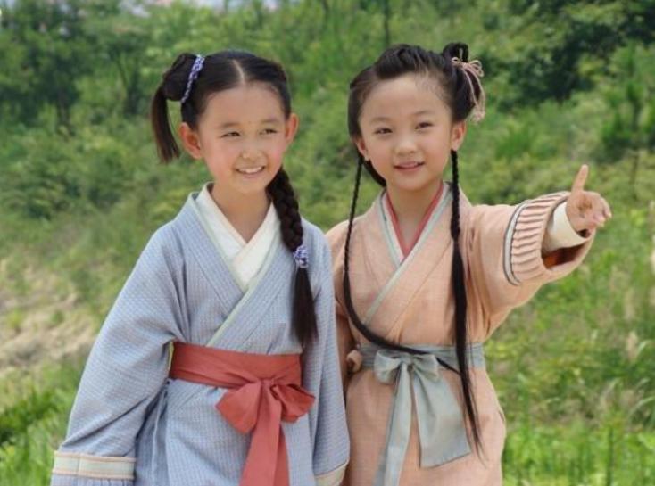 於正官宣簽約童星,8歲金緒澤霸總范十足,五官長相卻撞臉許凱 - 資訊咖