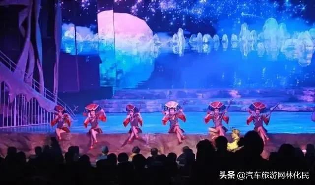 桂林+韶山毛主席铜像广场+凤凰古城+阳朔西街休闲七日游