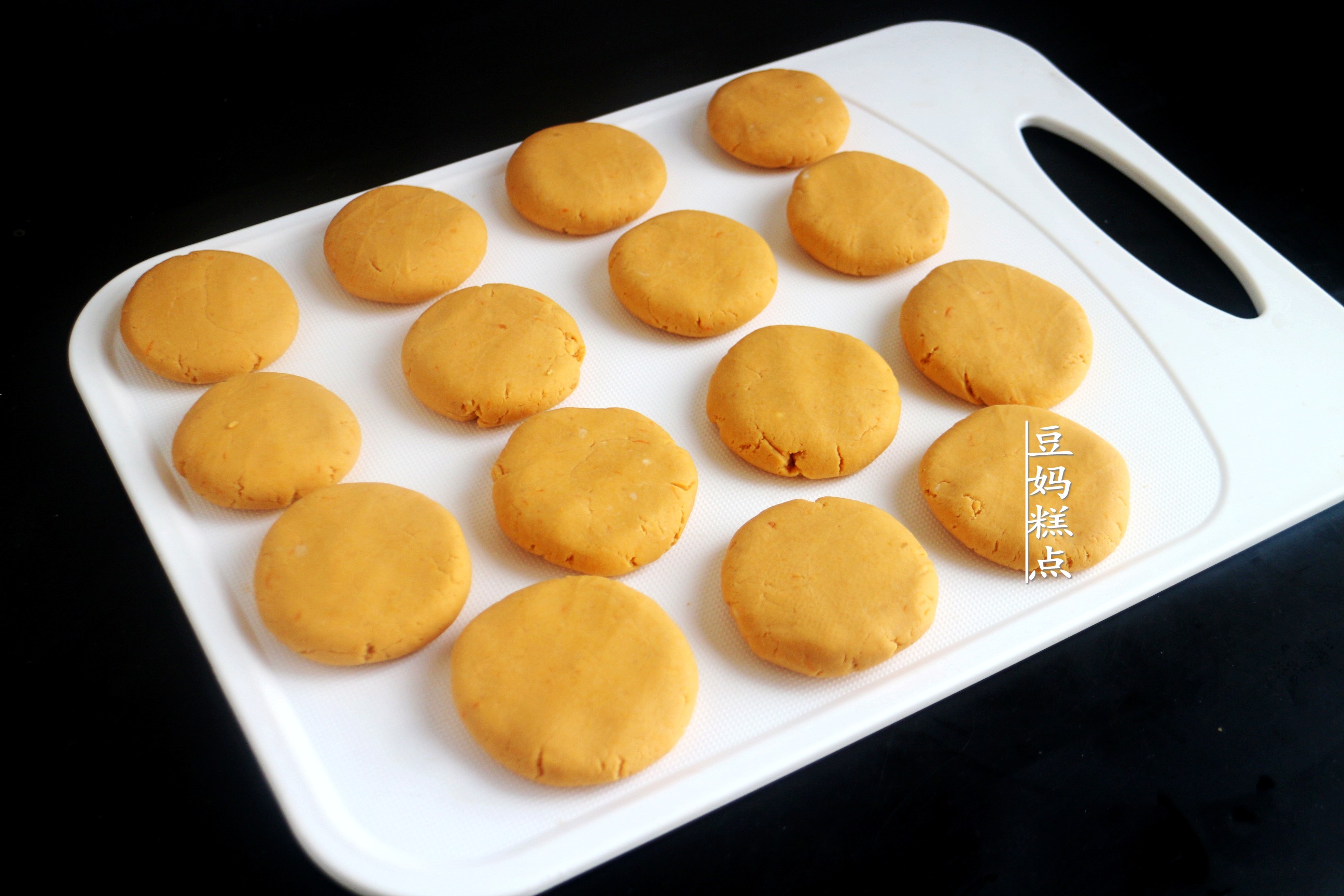 零失敗的，紅薯餅做法，軟糯香甜不發膩，太好吃了