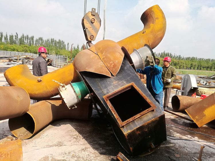 中国著名雕塑家邱天老师告诉您：钢铁装置雕塑是怎么做成的！（二）