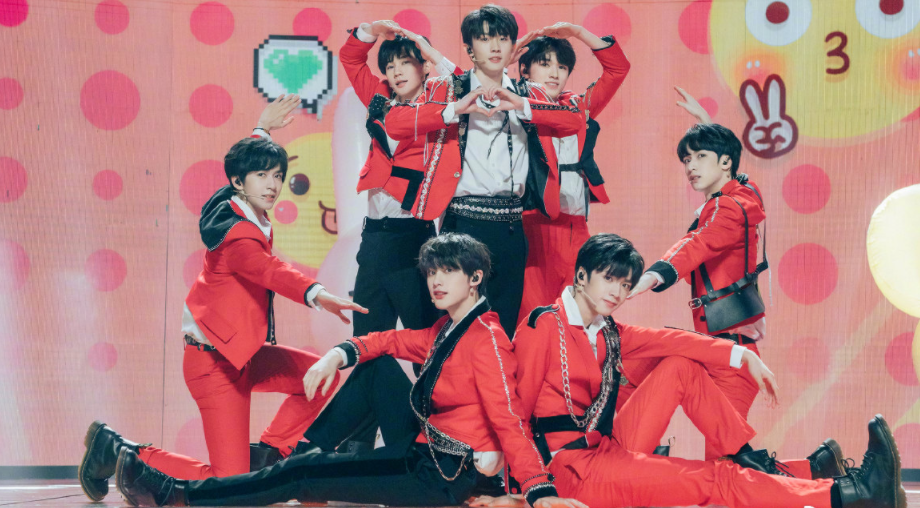 小年夜春晚湖南台逆袭夺冠！看完整场晚会，央