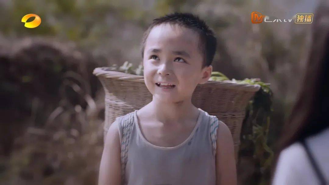 演技|张新成《以家人之名》演技好让人心疼 再见母亲泪目：可叹可悲的亲子情