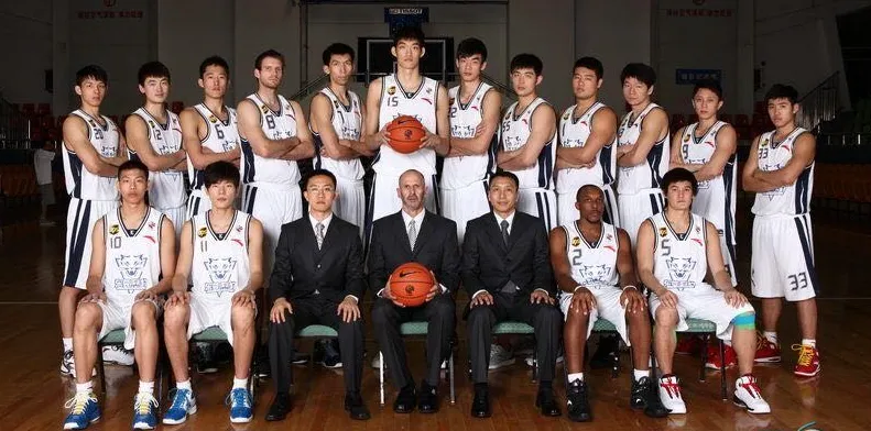 球员故事｜广西威壮篮球俱乐部“拼命三郎”张玉鹏